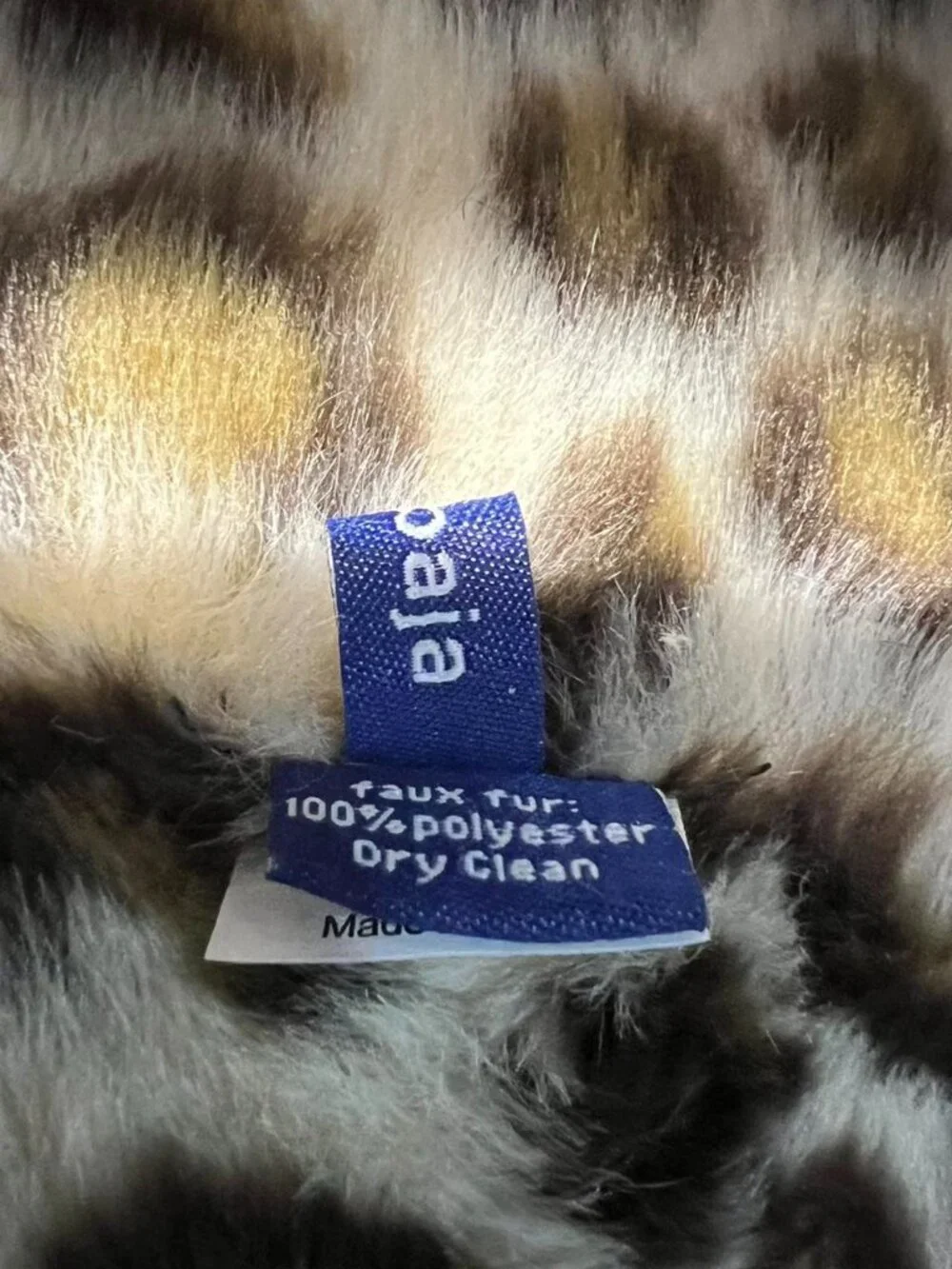 Bujibaja Reversible Faux-Fur Leopard Infinity Scarf, Cozy NeckWarmer, Like New